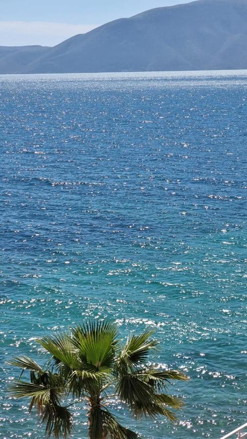 Odri Apartment Vlorë Buitenkant foto